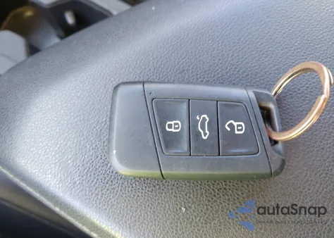 2019 Volkswagen Jetta 1.4T R-Line/1.4T S/1.4T Se from USA, damaged, VIN 3VWC57BU0KM098421